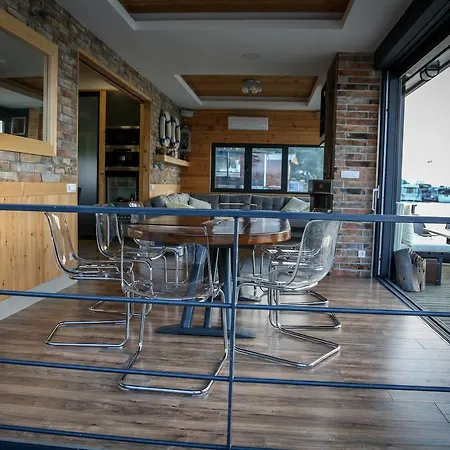 Apartment Mariner Boathouse *